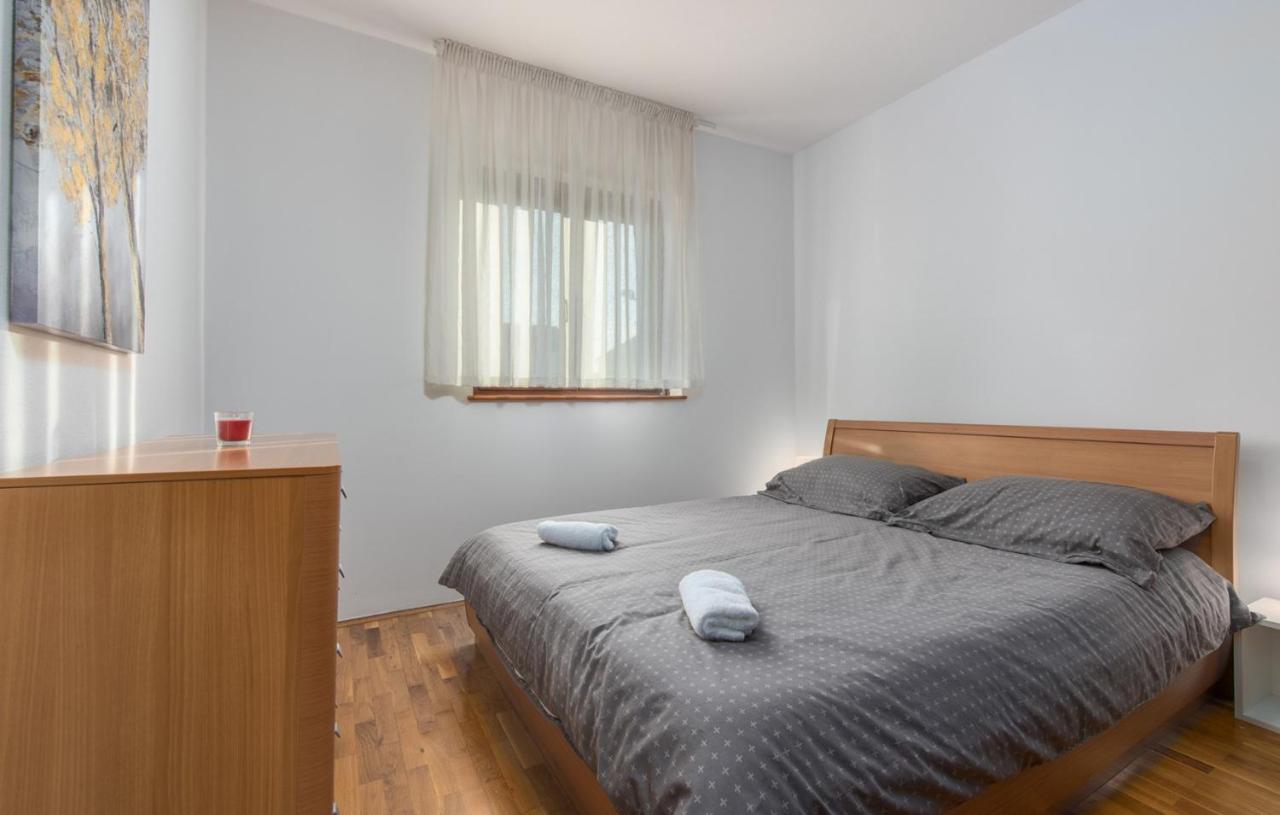 Apartment Roberto Punta Porec Exterior photo